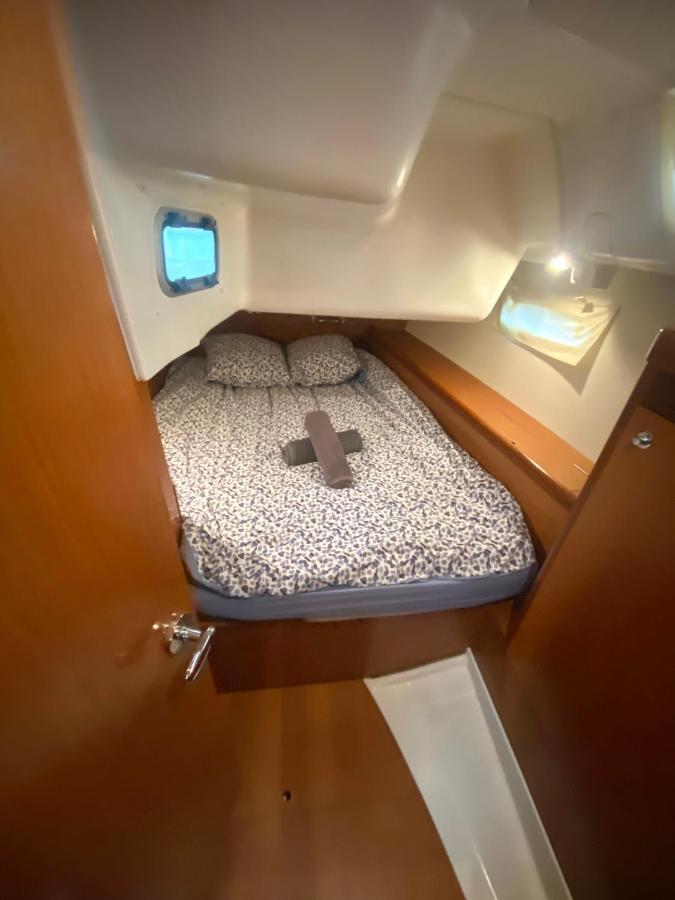 Nuit Insolite Sur Un Voilier Linge Et Menage Inclus - Boat Paradise La Rochelle La Rochelle  Luaran gambar